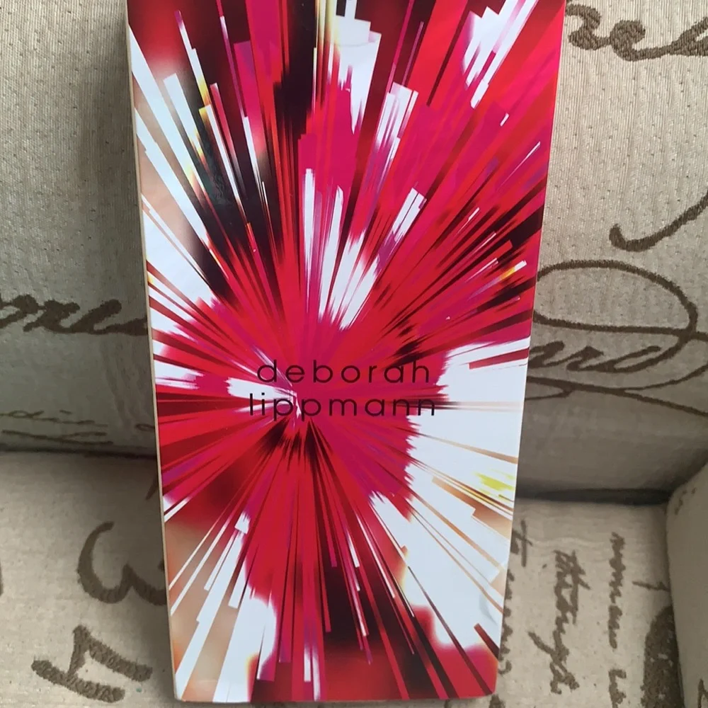 Deborah Lippmann - Picture 4 of 6